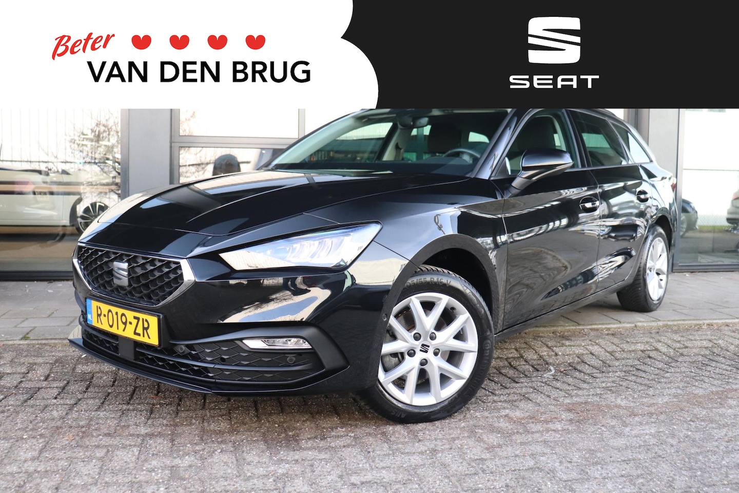 Seat Leon Sportstourer - 1.0 TSI Style Business Intense | Achteruitrijcamera | Adaptieve cruise control | Virtual c - AutoWereld.nl