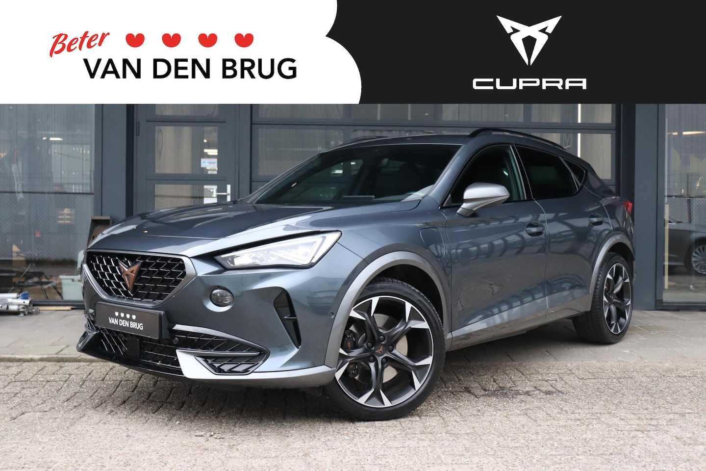 CUPRA Formentor - 1.4 e-Hybrid VZ 245PK | Achteruitrijcamera | Stoel- & Stuurverwarming | Elekt. achterklep - AutoWereld.nl