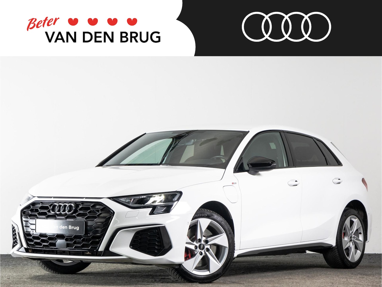 Audi A3 Sportback - S-Line 45 TFSIe 245 pk | LED | Navigatie | Adaptieve cruise | Stoelverwarming | PDC | - AutoWereld.nl