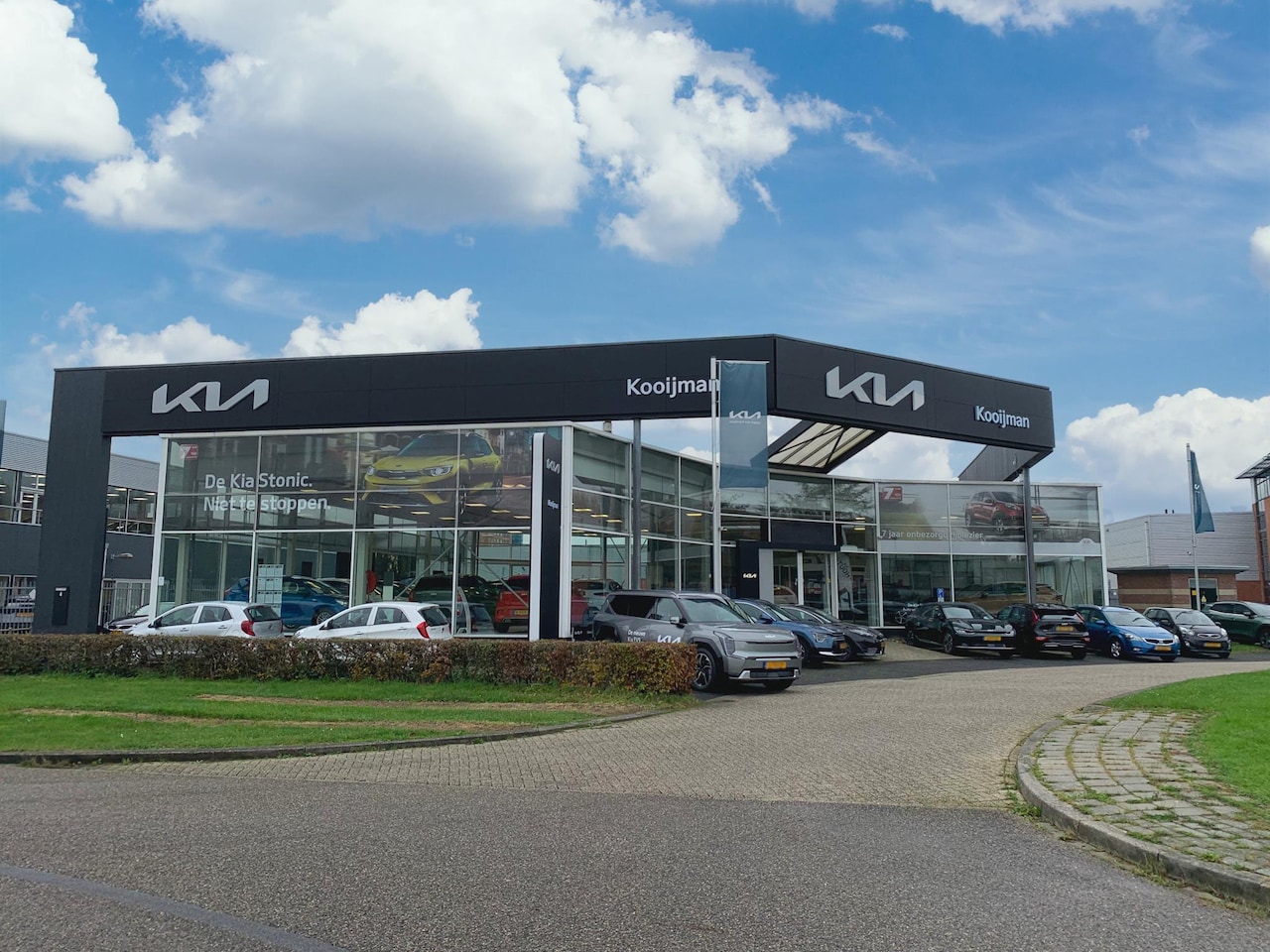 Kia Picanto - 1.0 DPi DynamicPlusLine | Trekhaak | Dealeronderhouden | Eerste Eigenaar | LM Velgen | Nav - AutoWereld.nl