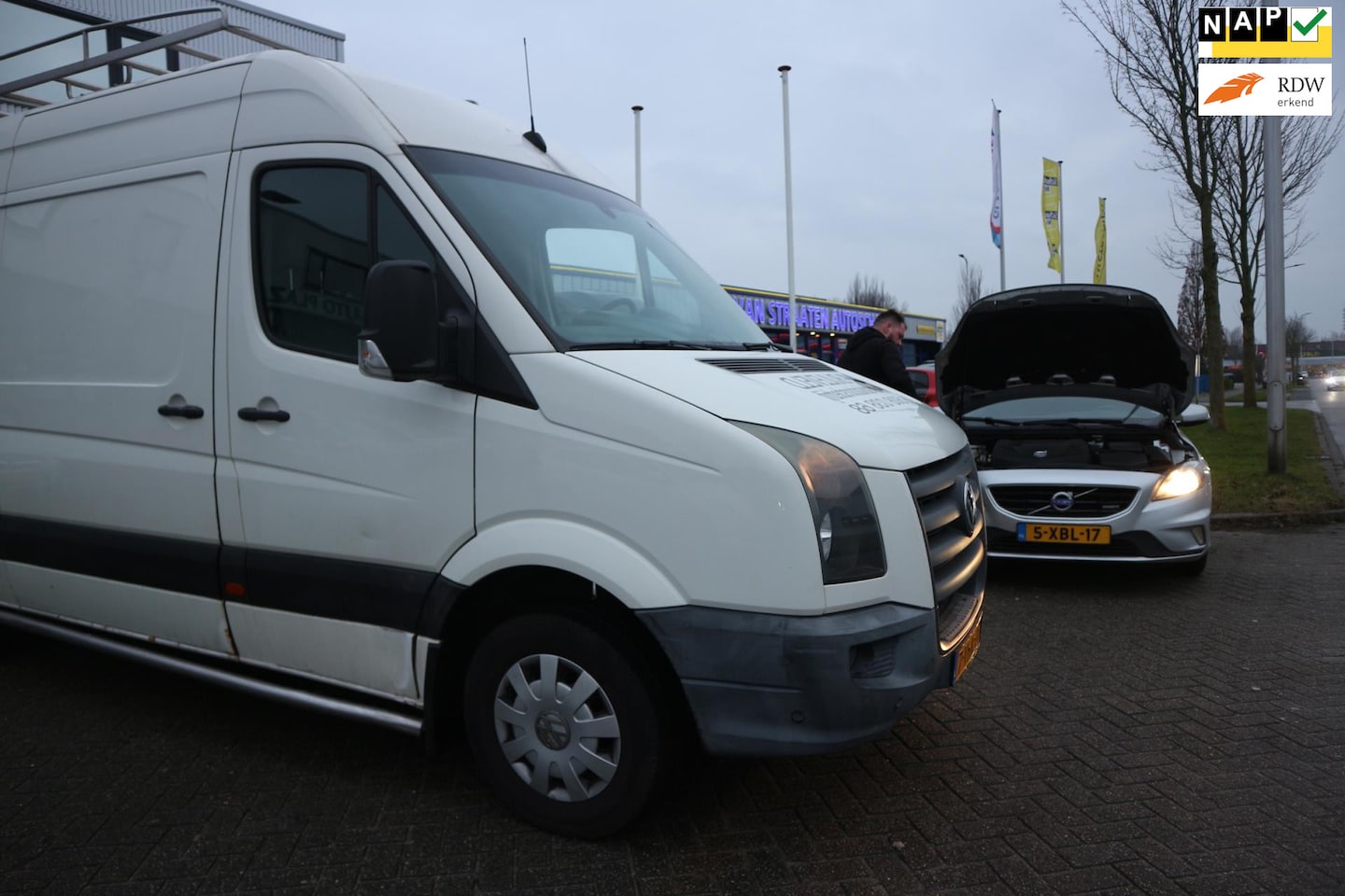 Volkswagen Crafter - 35 2.5 TDI L2H2 35 2.5 TDI L2H2 - AutoWereld.nl