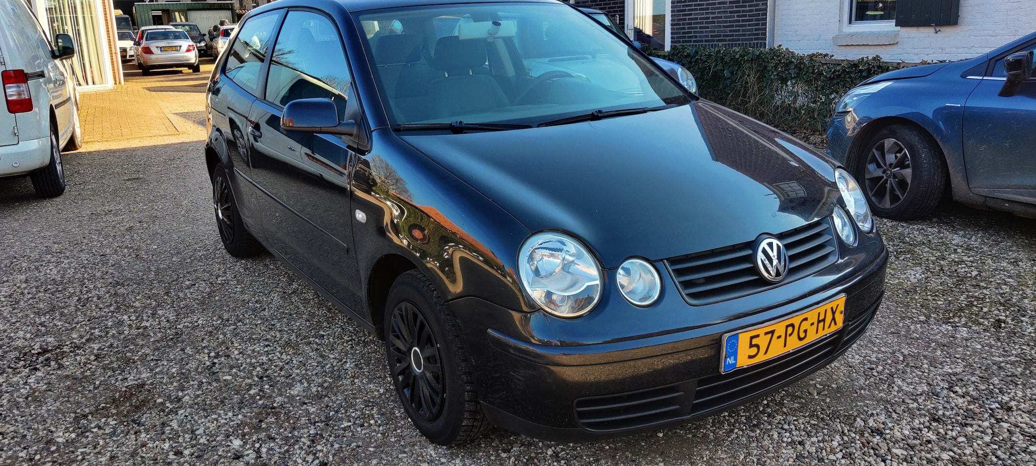 Volkswagen Polo - 1.4-16V Airco, radio CD speler. - AutoWereld.nl