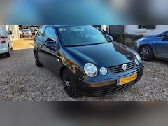 Volkswagen Polo - 1.4-16V Airco, radio CD speler.