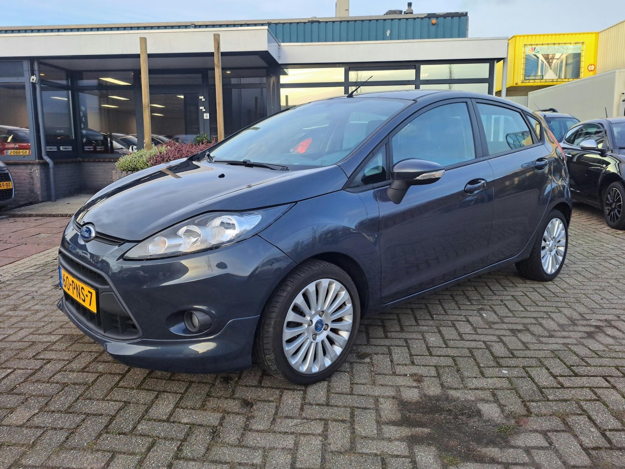 Ford Fiesta - 1.25 Limited | AIRCO | LMV | SPORTIEF! - AutoWereld.nl