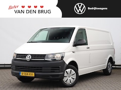 Volkswagen Transporter - 2.0 TDI 102PK L2H1 Trendline | Airco | Cruise Control | Betimmering | Trekhaak | Bijrijder