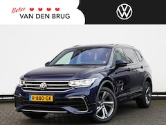 Volkswagen Tiguan Allspace - 1.5 TSI R-Line 7p. 150pk DSG | LED | Panoramadak | Trekhaak | 7 persoons | Camera