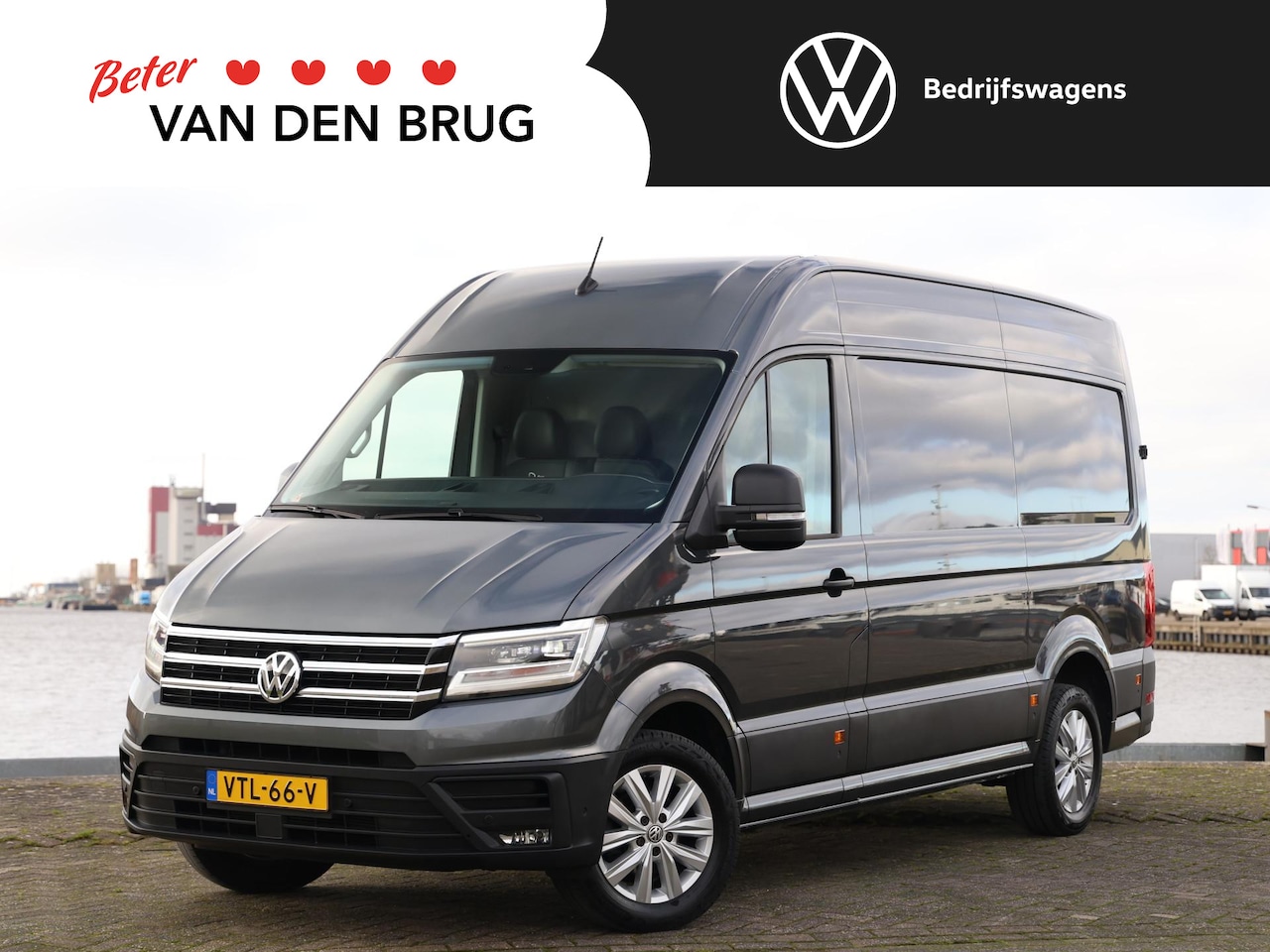 Volkswagen Crafter - 35 2.0 TDI 177PK L3H3 Exclusive 75 Edition | Navi | LED | ACC | Leer | Trekhaak | Airco | - AutoWereld.nl