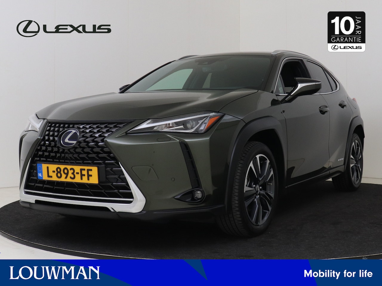 Lexus UX - 250h Business Line | 18" Velgen | Trekhaak | Parkeersensoren | - AutoWereld.nl