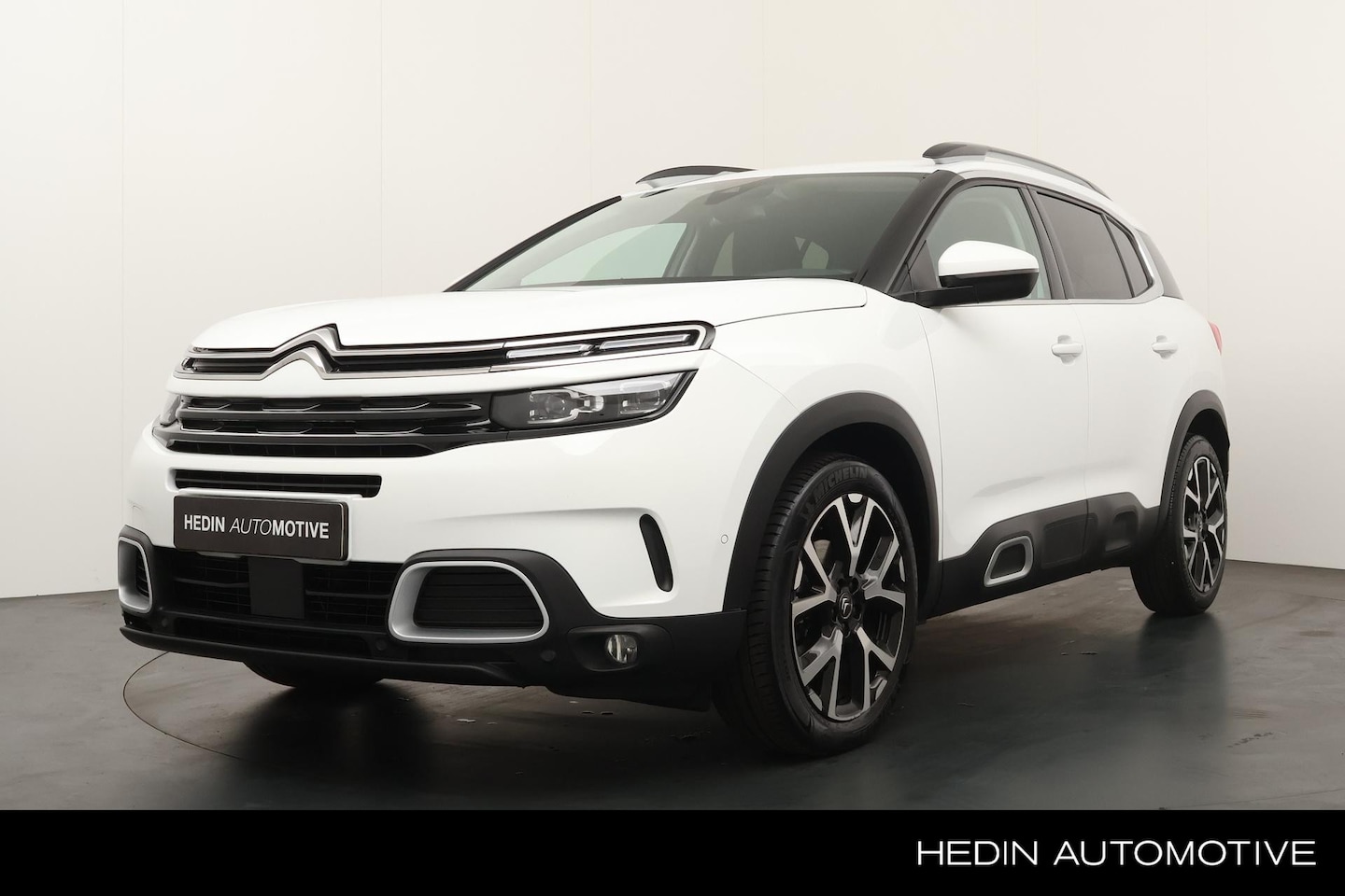 Citroën C5 Aircross - 1.2 130 PK Business Plus | Navigatie | Parkeer Camera | Adaptieve Cruise Controle | Keyles - AutoWereld.nl