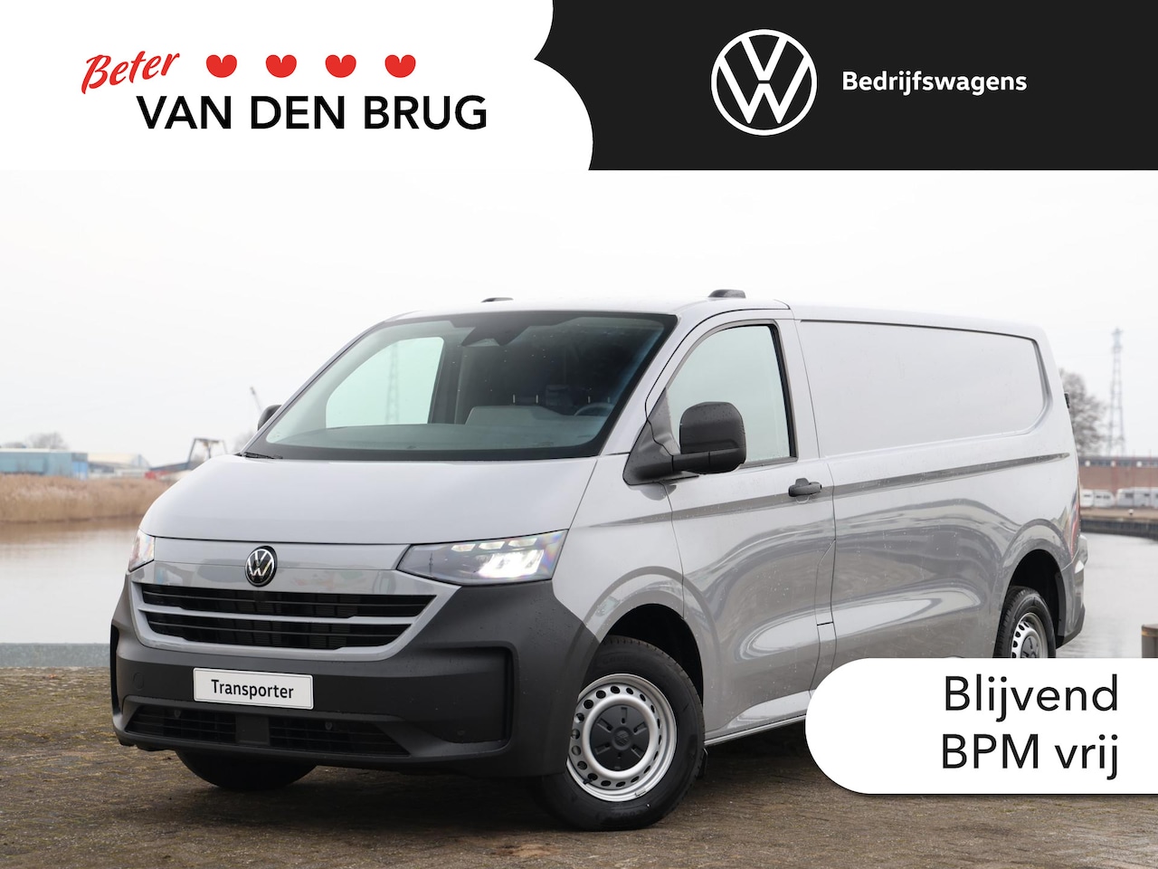 Volkswagen Transporter - 2.0 TDI 150PK L2H1 Life | BPM vrij | Climatronic | Cruise control | PDC | Navi via app-con - AutoWereld.nl