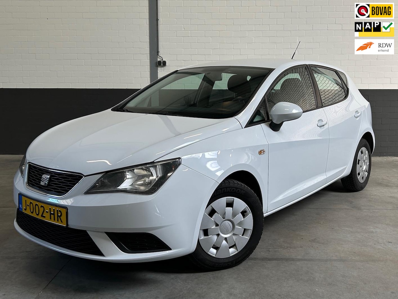 Seat Ibiza - 1.4 COPA Plus 1.4 COPA Plus, airco, navigatie - AutoWereld.nl