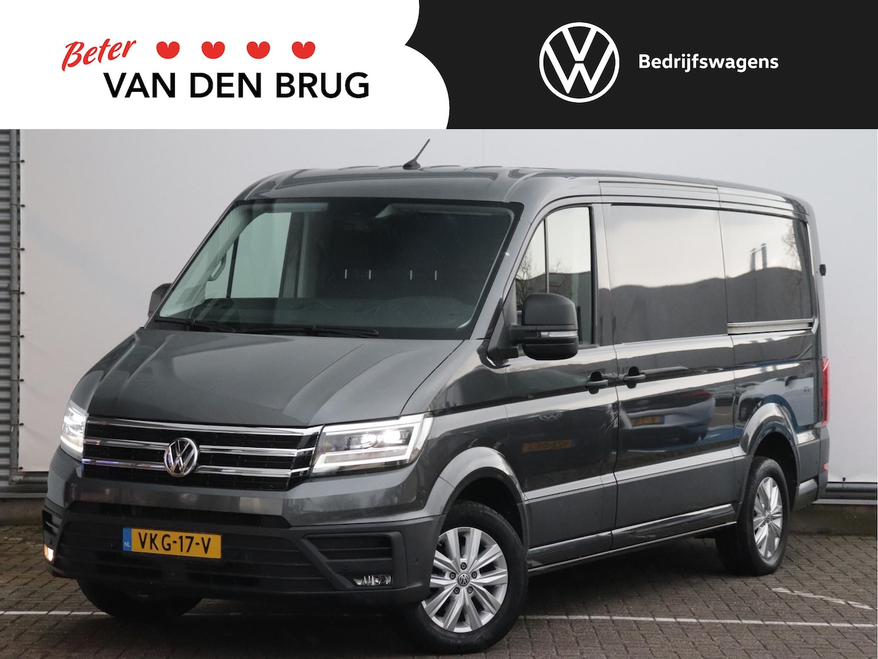 Volkswagen Crafter - 35 2.0 TDI L3H2 140pk Automaat | 2x schuifdeur | Camera | Bijrijdersbank | Adaptive cruise - AutoWereld.nl