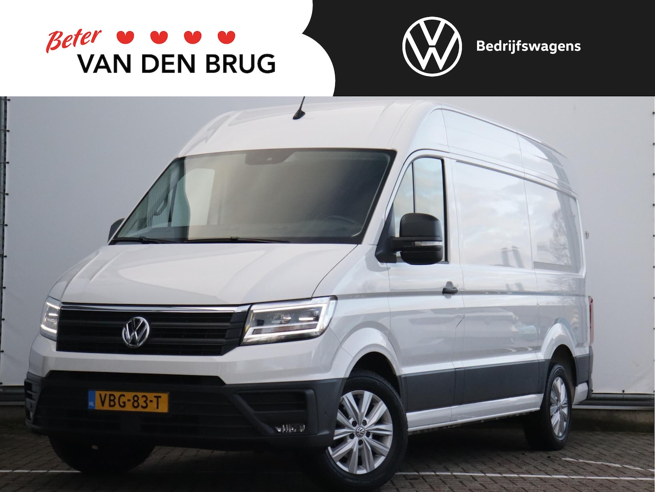 Volkswagen Crafter - 35 2.0 TDI 177pk L3H3 Automaat | Navigatie | Camera | Trekhaak | LED | LM Velgen 17"| - AutoWereld.nl