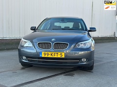 BMW 5-serie - 525d LCI Xenon/Schuifdak/Leder/Navi/Pdc