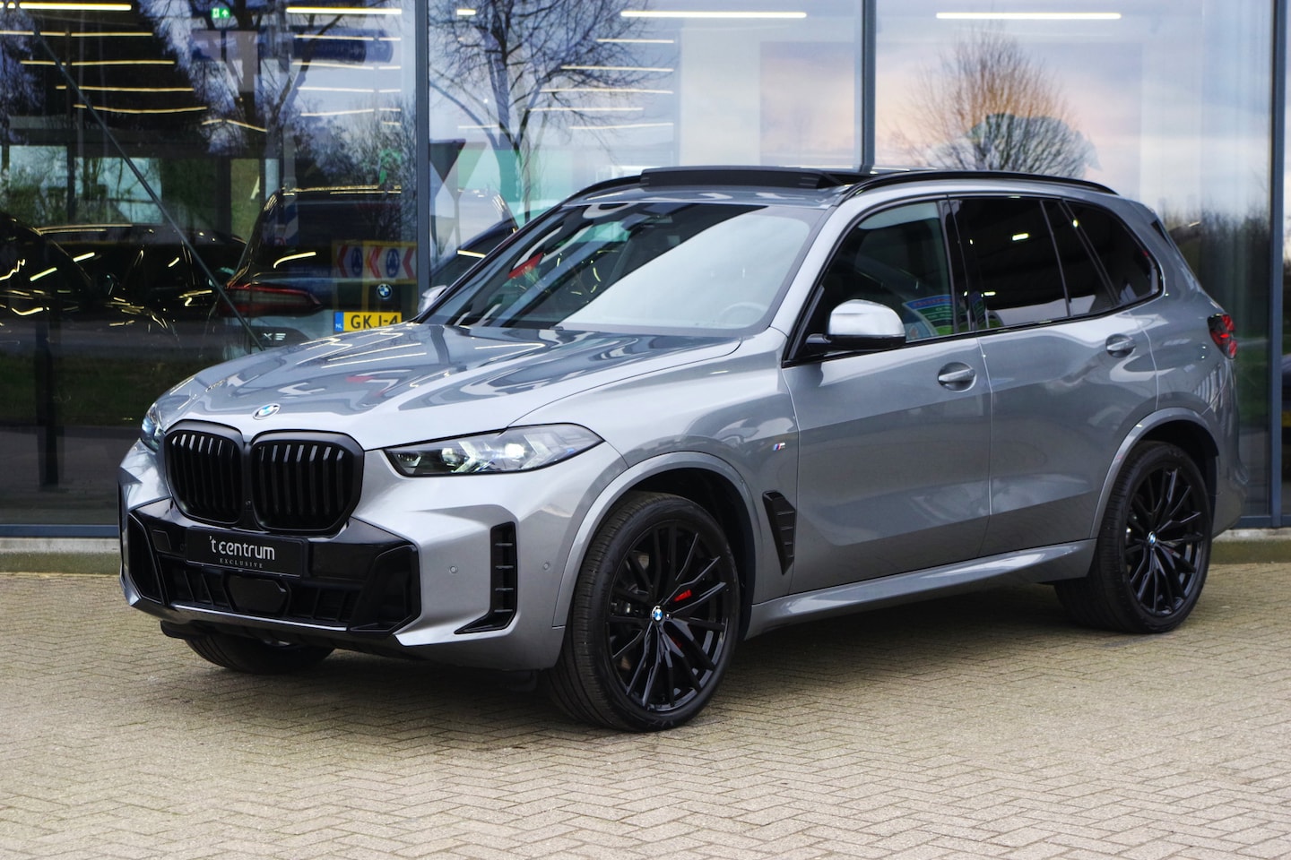 BMW X5 - xDrive30d M-Sport Pro 286 PK, Indivual Leder, Trekhaak, Standkachel, Panoramdak, Head-Up, - AutoWereld.nl