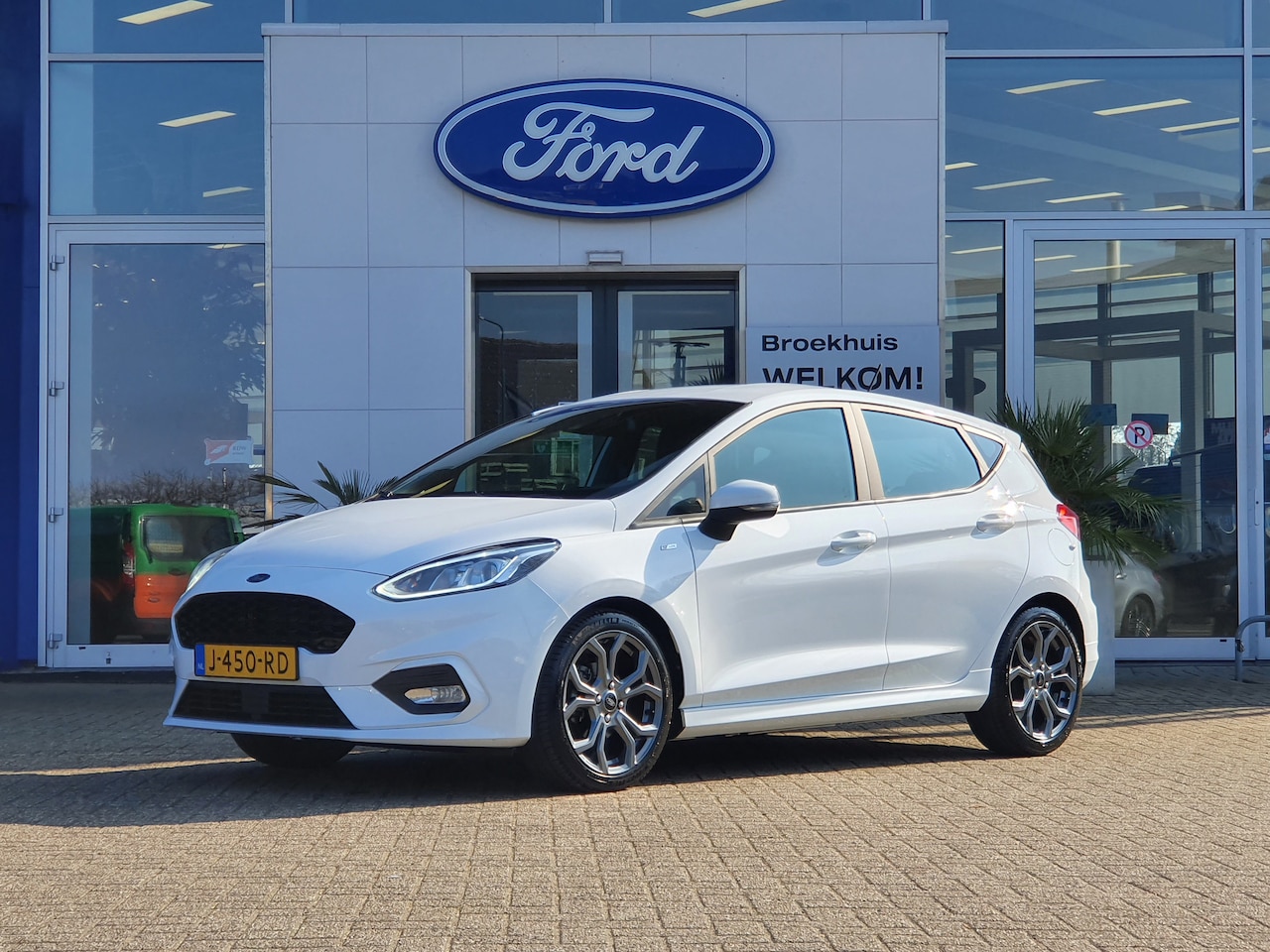 Ford Fiesta - 1.0 ST-Line | Lage KM stand! | Carplay/Android Auto - AutoWereld.nl