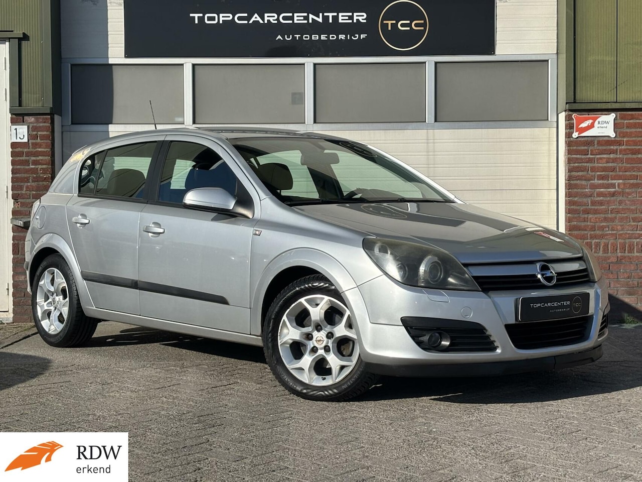 Opel Astra - 1.8 Cosmo/AIRCO/AUT/AUX/APK - AutoWereld.nl