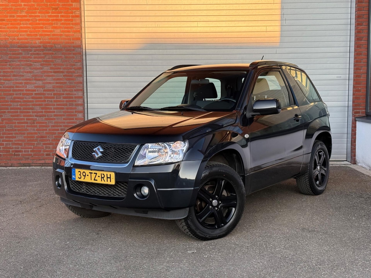 Suzuki Grand Vitara - 1.6-16V Exclusive| 4WD|NAP| NEW APK| AIRCO - AutoWereld.nl