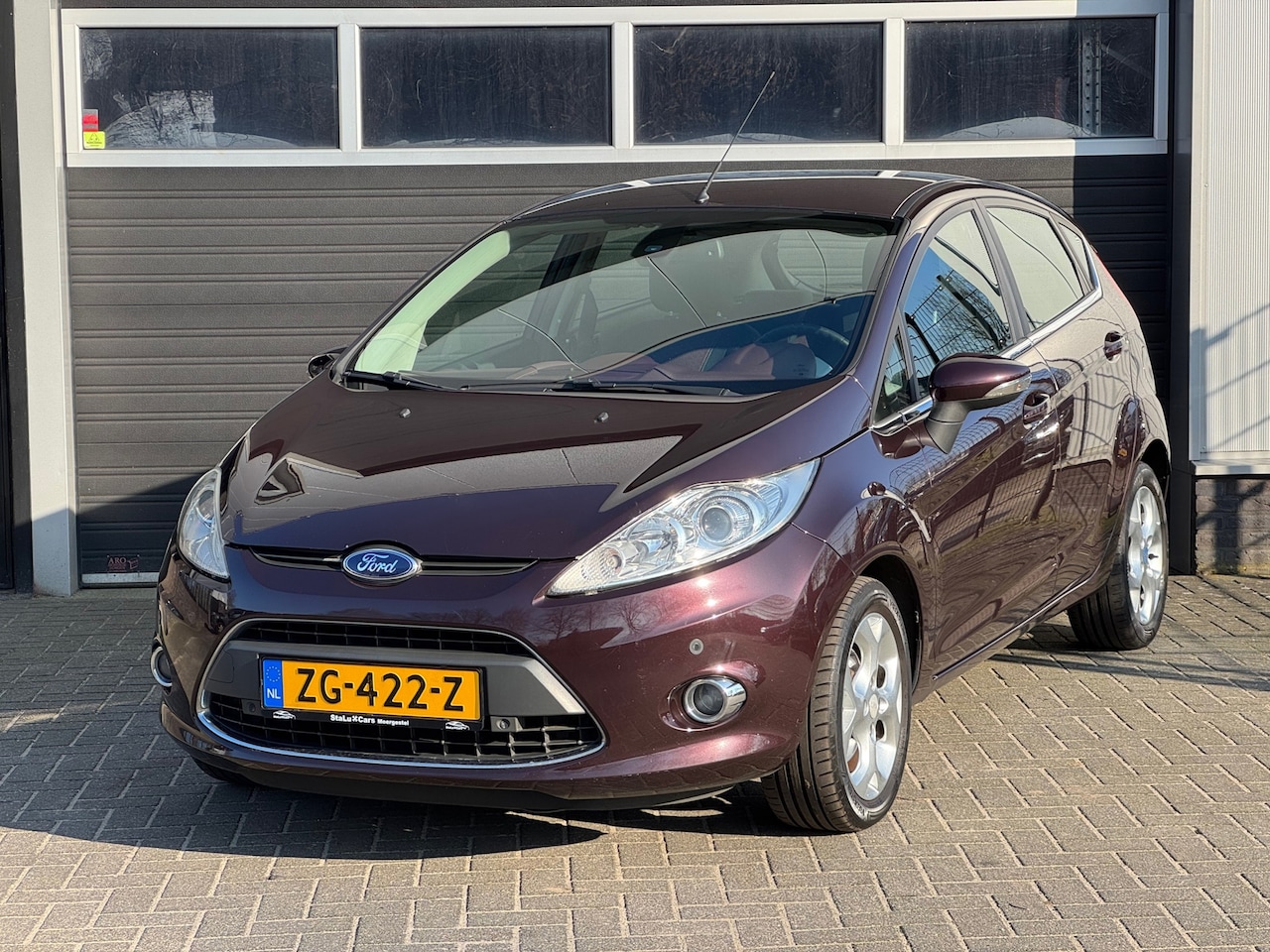 Ford Fiesta - 1.6 Ghia 1.6 Ghia - AutoWereld.nl