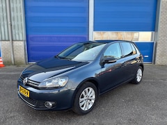 Volkswagen Golf - 1.2 TSI Highline