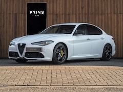 Alfa Romeo Giulia - 2.0T Super | Veloce Pack | 19 inch | Veloce stoelen | Afneemb. trekhaak | 2e eig