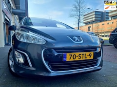 Peugeot 308 SW - 1.6 VTi Première Pano Navi ParkSens Trekhaak