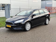 Ford Focus Wagon - 1.0 Trend