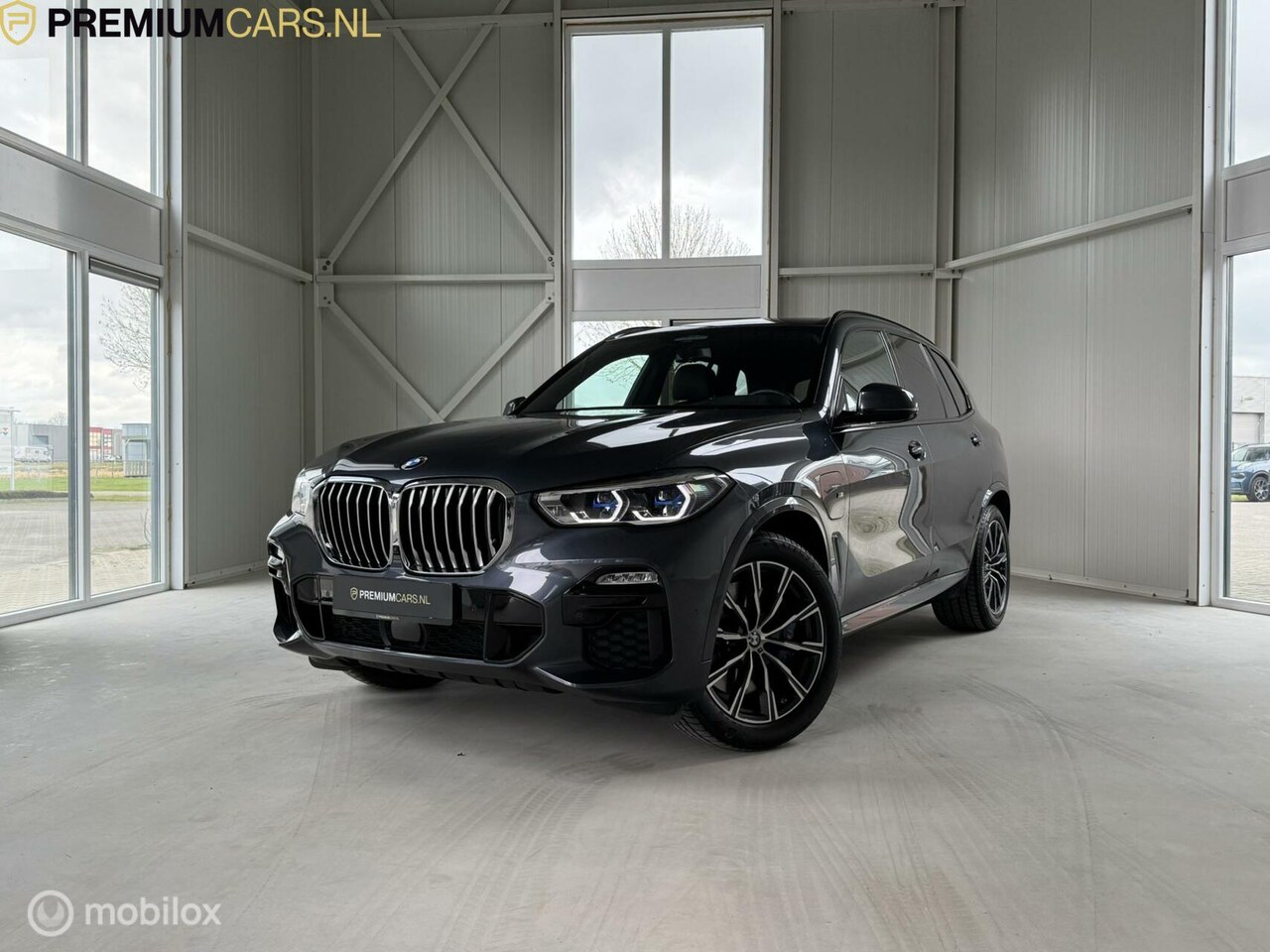 BMW X5 - xDrive45e | M-sport | 360" | Stuurverwarming | laser - AutoWereld.nl