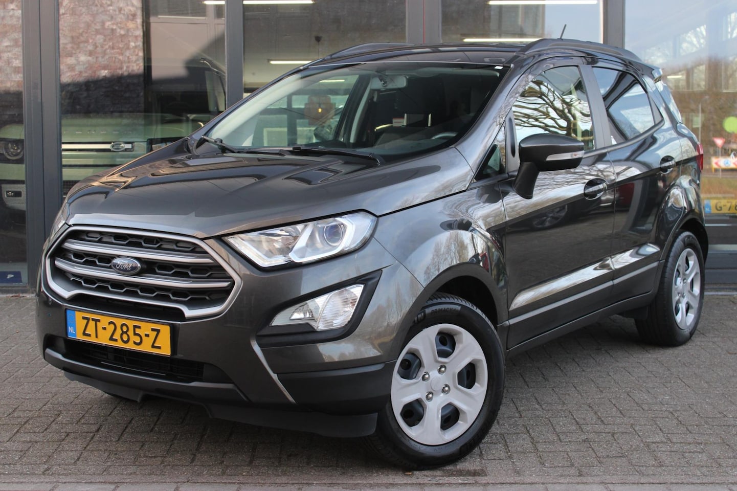 Ford EcoSport - 1.0 EcoBoost Trend Essential | Trekhaak 900kg | Telefoonvoorbereiding | Airco | - AutoWereld.nl