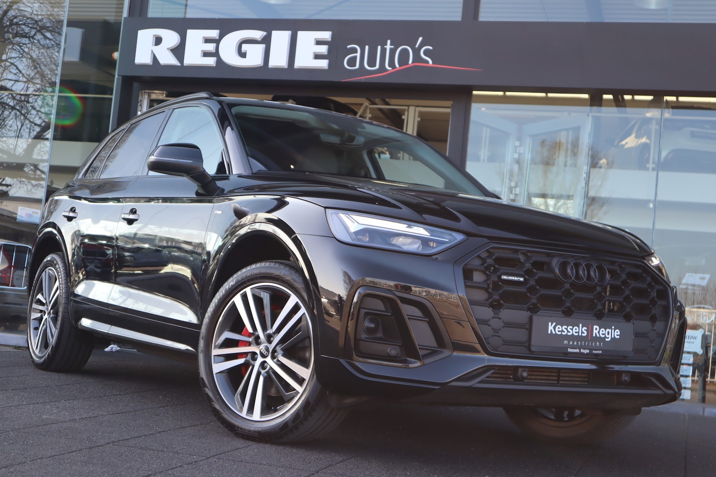 Audi Q5 - 55 TFSI e S edition Led Leer Panoramadak Virtual - AutoWereld.nl