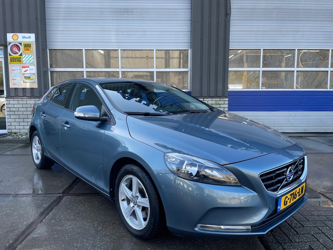 Volvo V40 - 1.6 T2 Kinetic 1.6 T2 Kinetic - AutoWereld.nl