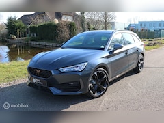 CUPRA Leon Sportstourer - 1.5 eTSI / Stoelv / Carplay / ACC