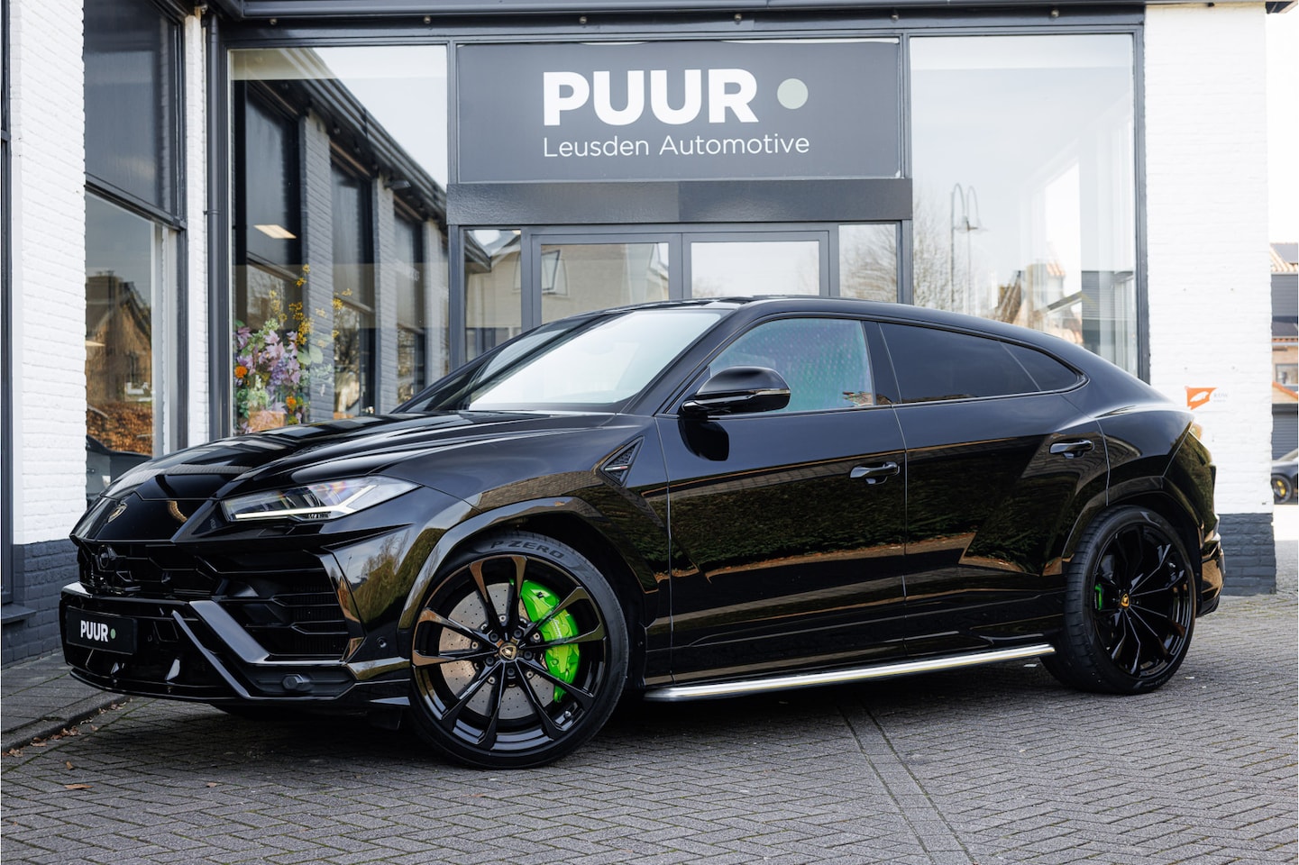 Lamborghini Urus - 4.0 V8 [FULL LAMBORGHINI HISTORY] Bang & Olufsen - Soft Close - 360 view - AutoWereld.nl