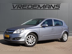 Opel Astra - 1.6 Temptation