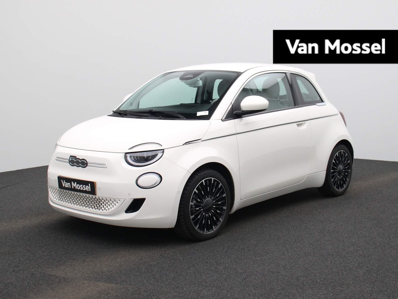 Fiat 500e - La Prima 42 kWh - AutoWereld.nl