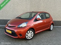 Toyota Aygo - 1.0 VVT-i Comfort Orange Airco 5 Deurs Nl Auto