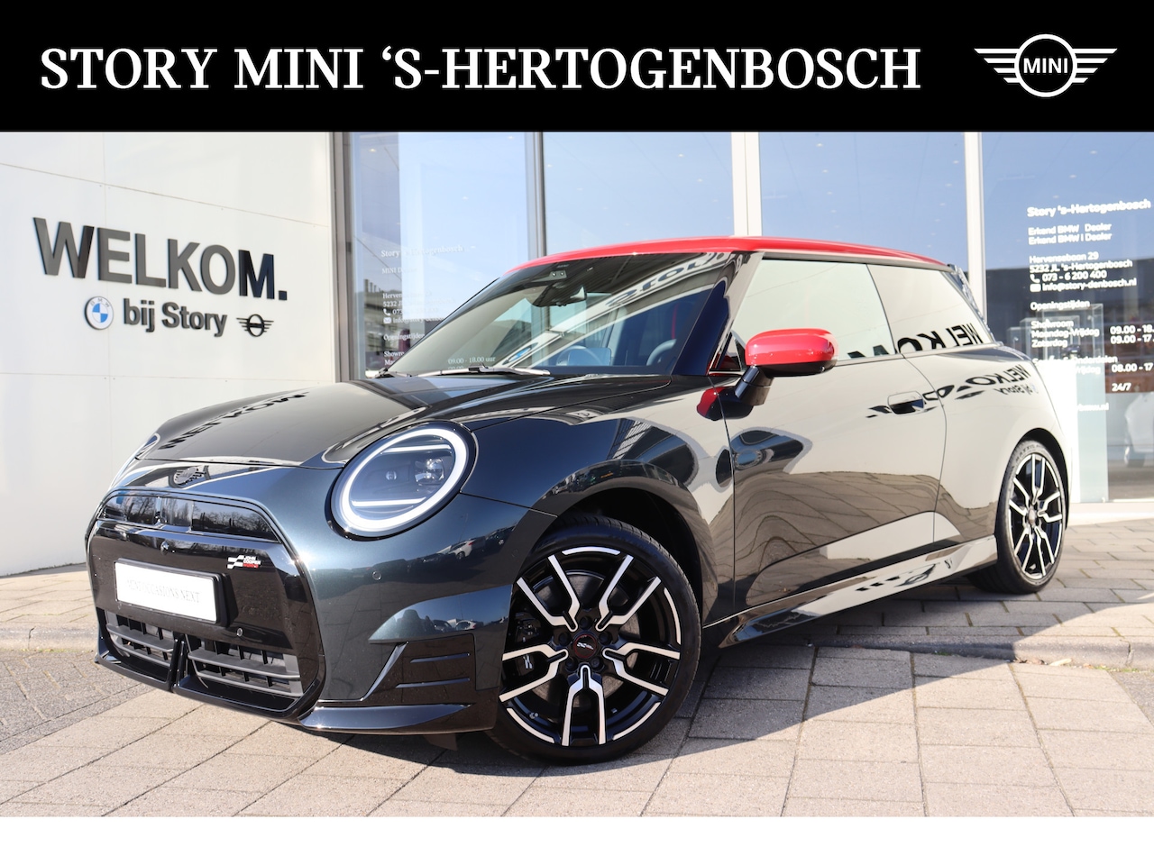 MINI Mini-Electric - Cooper SE John Cooper Works M 54.2 kWh - AutoWereld.nl