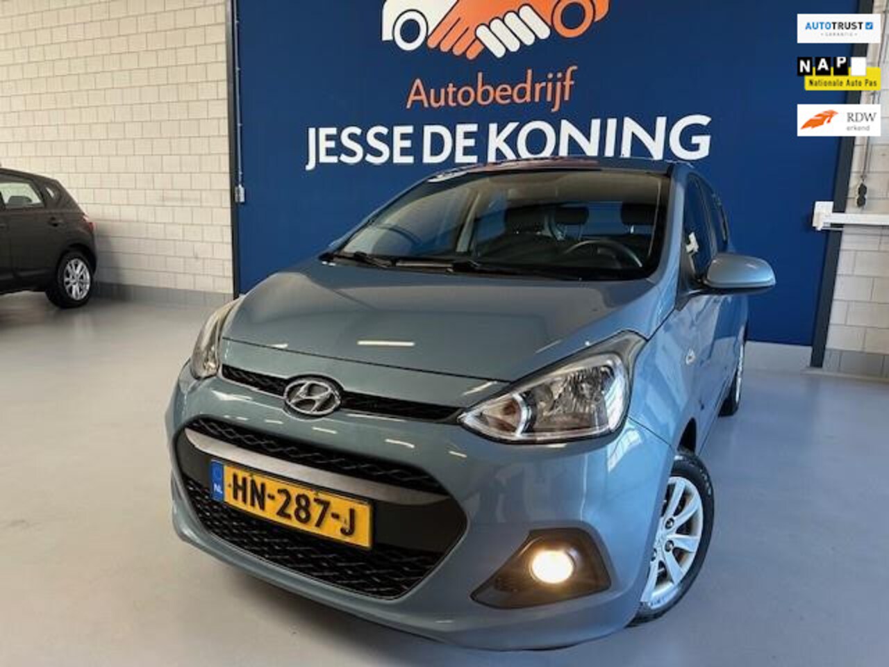 Hyundai i10 - 1.0i i-Motion Comfort 1.0i i-Motion Comfort,bj.2016,climate,navigatie,cruise control,5 deurs,APK 12/2025 en NAP - AutoWereld.nl