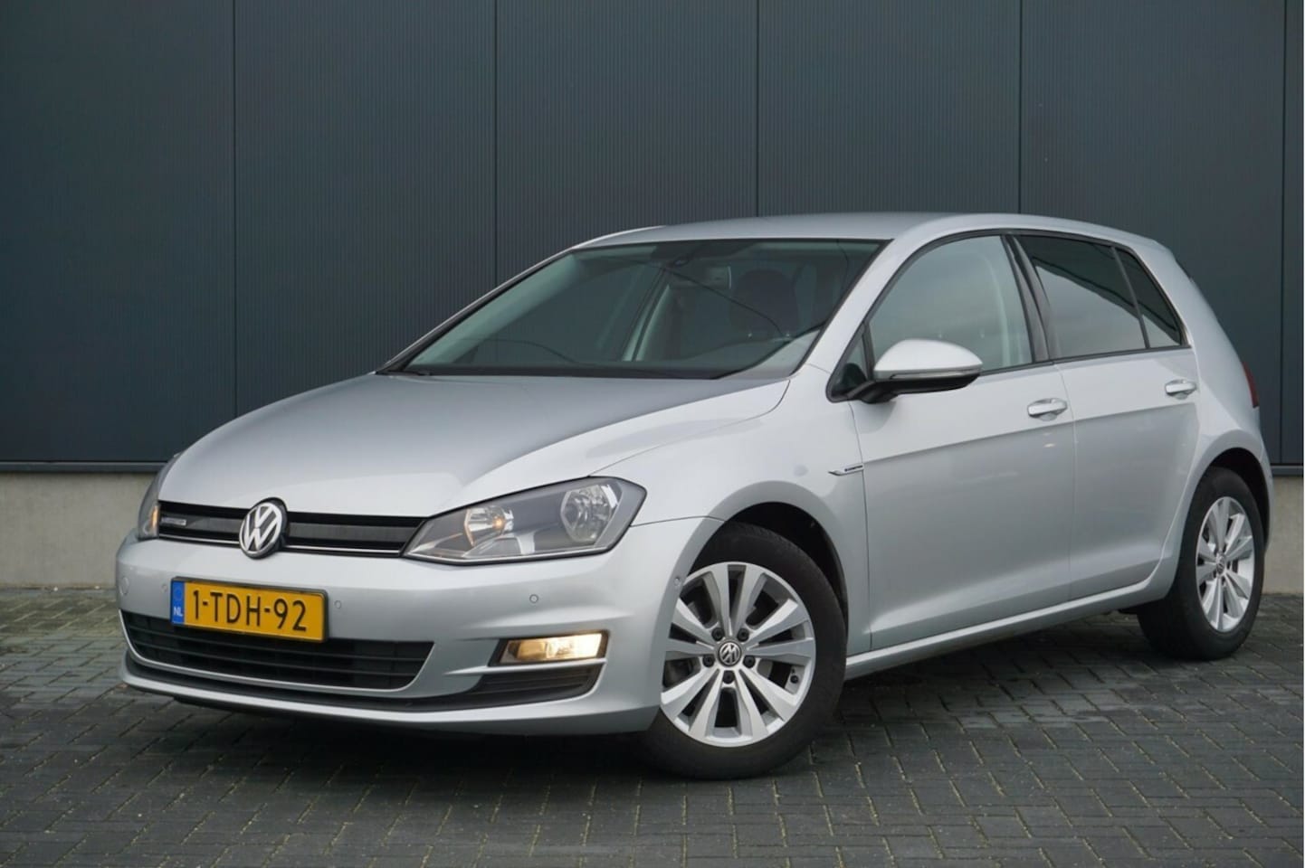 Volkswagen Golf - 7 1.6 TDI HIGHLINE BM NAVI CRUISE CLIMA PDC - AutoWereld.nl