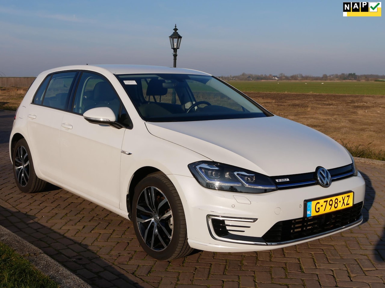 Volkswagen e-Golf - E-DITION Camera Warmtepomp Digital - AutoWereld.nl