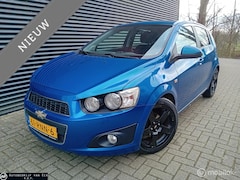 Chevrolet Aveo - 1.4 LTZ 5drs. Airco, licht en regensensor, elektrische ramen