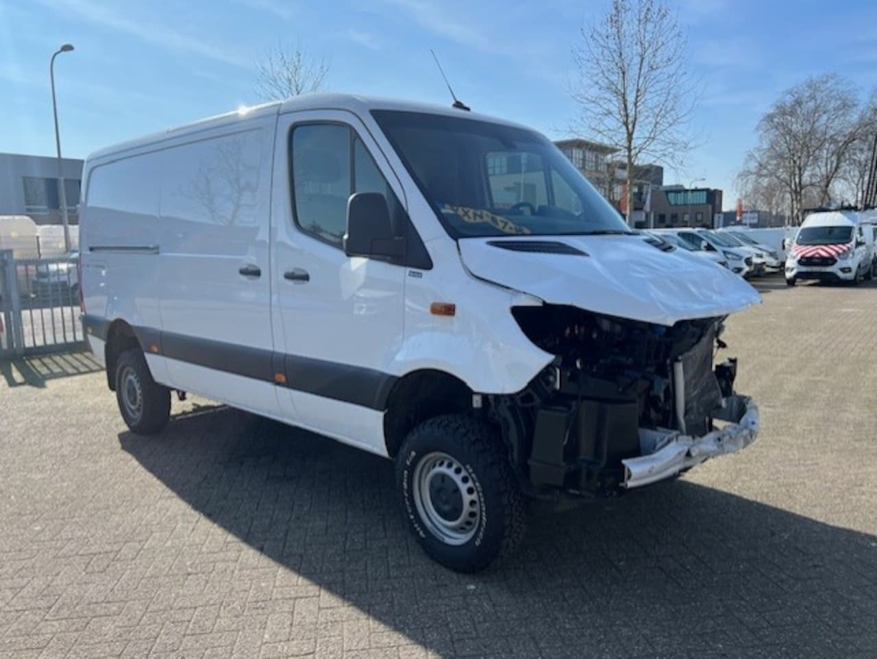 Mercedes-Benz Sprinter - 319 CDI 140KW L2H1 AWD AUTOM. 4X4 AIRCO KLIMA NAVI CAM - AutoWereld.nl