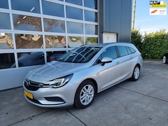 Opel Astra Sports Tourer - 1.6 CDTI Business+