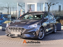 Ford Focus Wagon - 1.5 ST-Line EcoBoost 150pk | Pano | Stoelverwarming | Camera | Carplay | ACC