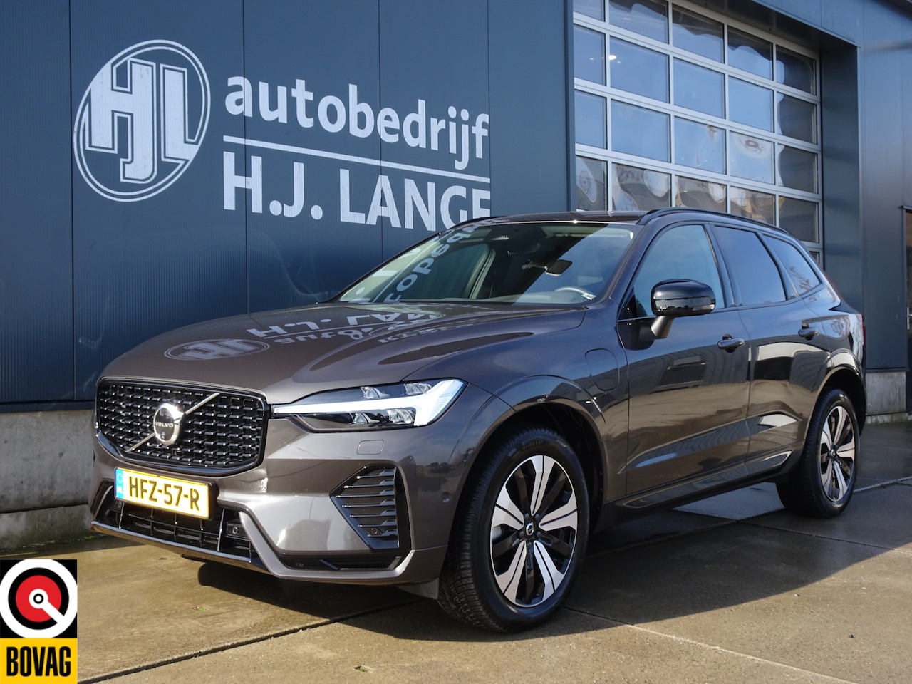 Volvo XC60 - 2.0 T6 Plug-in hybrid AWD Plus Dark - AutoWereld.nl