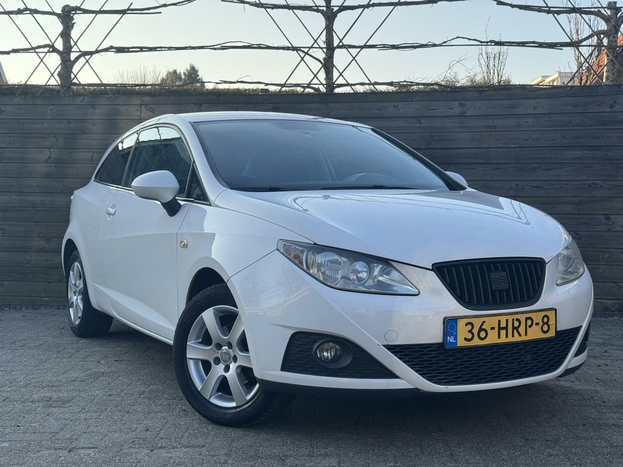 Seat Ibiza SC - 1.4 Sport |Carplay|Cruise|Trekhaak|Airco|LMV - AutoWereld.nl