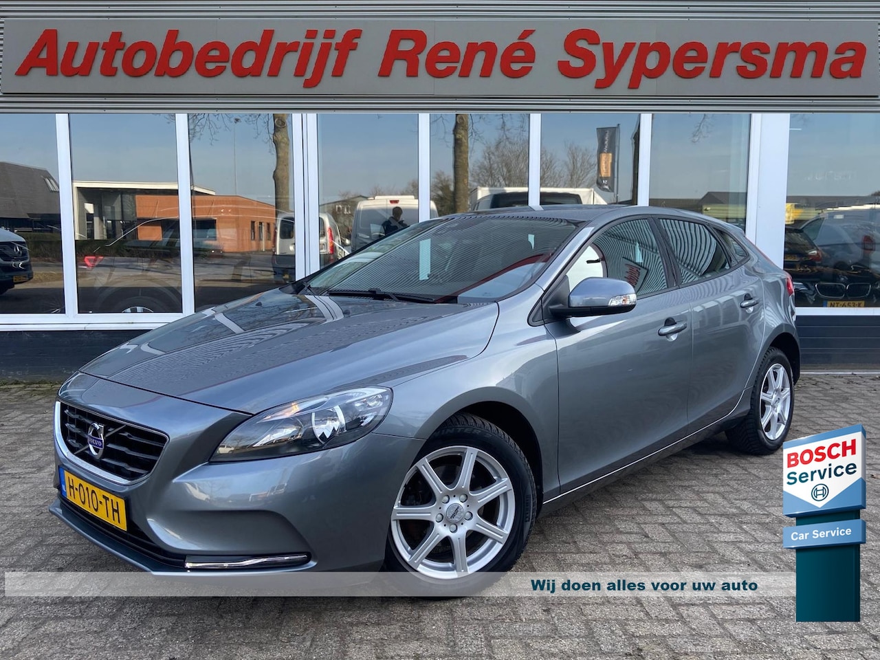 Volvo V40 - 2.0 D2 Nordic | Trekhaak | Navi | Cruise Nette Staat! - AutoWereld.nl