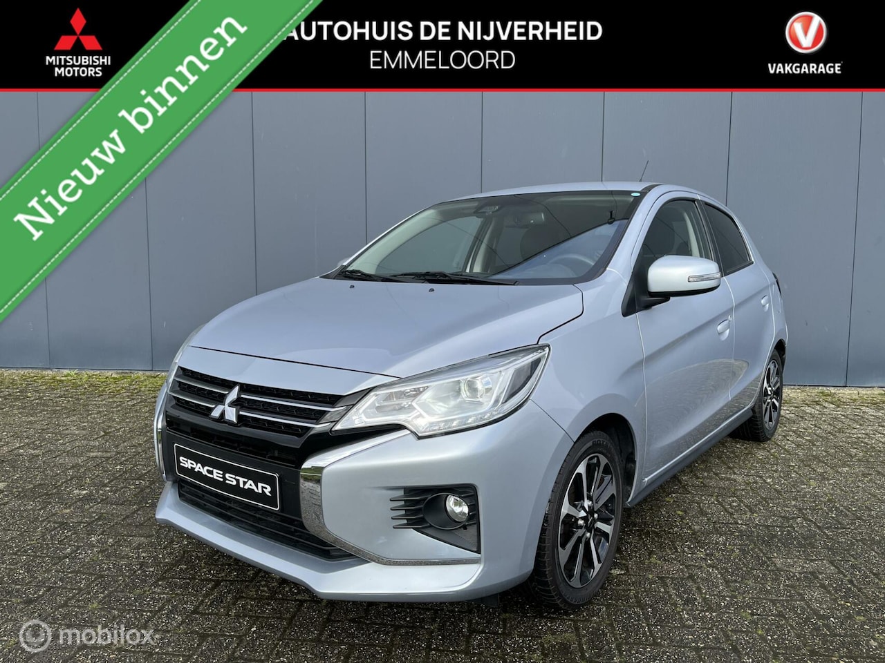 Mitsubishi Space Star - 1.2 Instyle| automaat| carplay - AutoWereld.nl