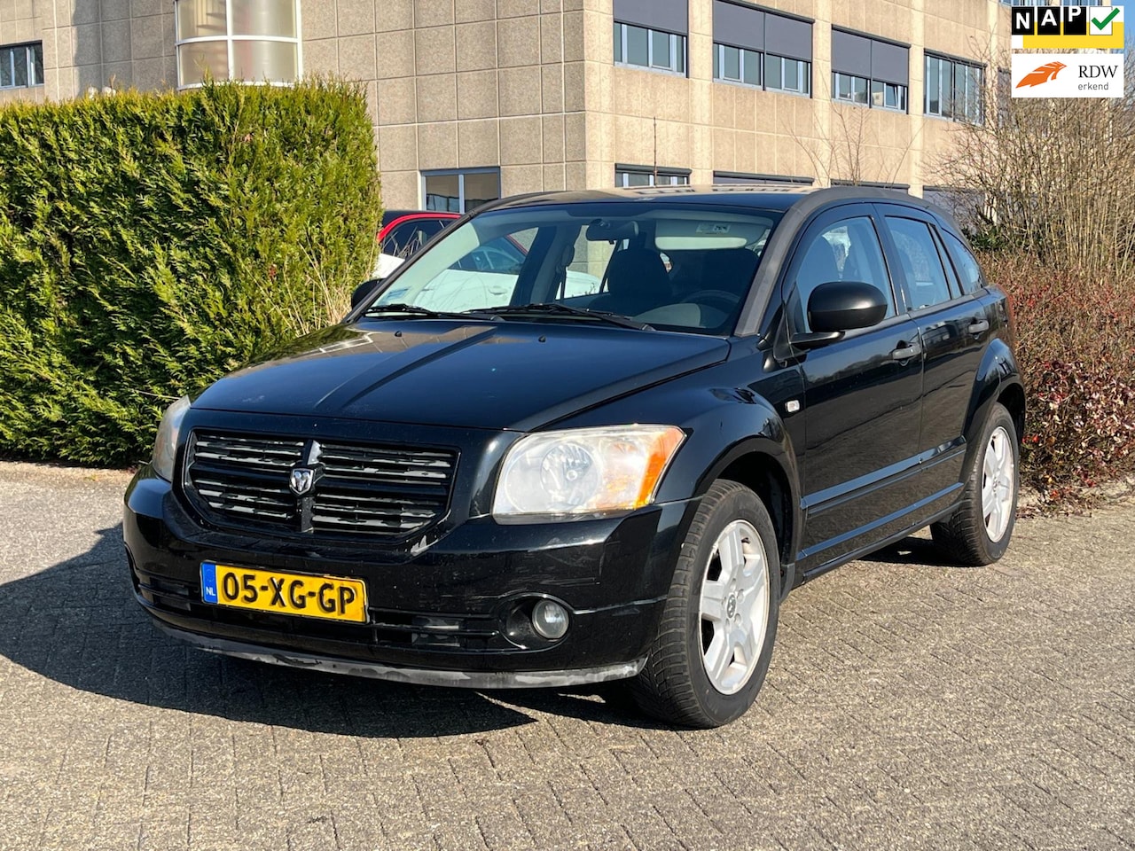 Dodge Caliber - 1.8 SXTAPK LAGE KM Airco - AutoWereld.nl