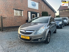 Opel Corsa - 1.4-16V '111' Edition ( Airco + Trekhaak )